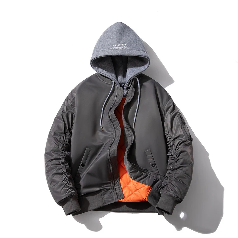 Herren Wattierte Bomberjacke mit Stehkragen, Kammerschnitt und Ärmeltasche Nord Taschen