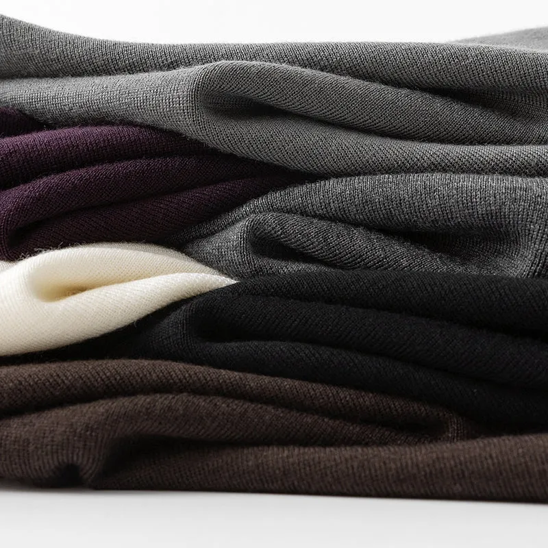Damen Feinstrick-Pullover mit kurzem Stehkragen und schmaler Silhouette Nord Taschen