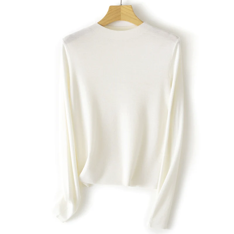Damen Feinstrick-Pullover mit kurzem Stehkragen und schmaler Silhouette Nord Taschen