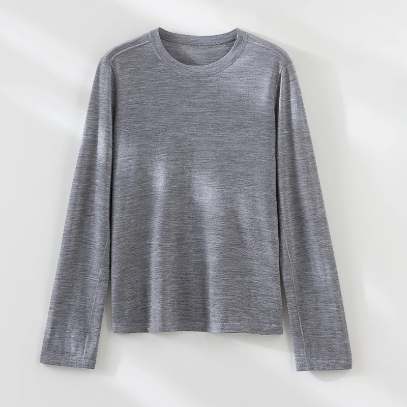 Damen Feines Langarm-Feinstrickshirt mit Rundhalsausschnitt und gerader Silhouette Nord Taschen