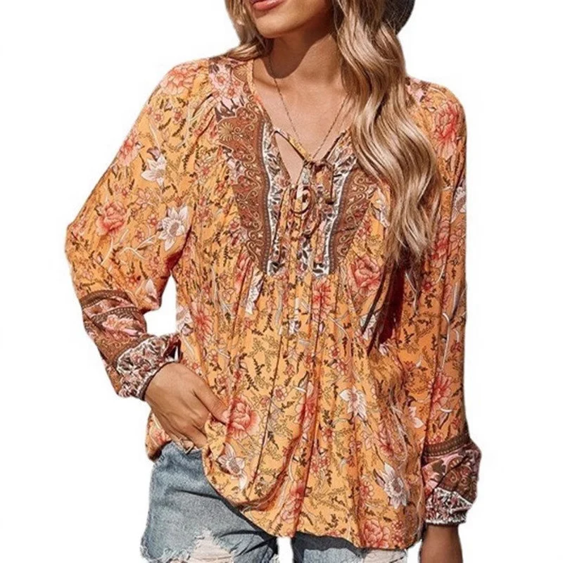 Damen Boho-Bluse mit floralem Print, V‑Ausschnitt mit Bindeband und Plissée-Details Nord Taschen