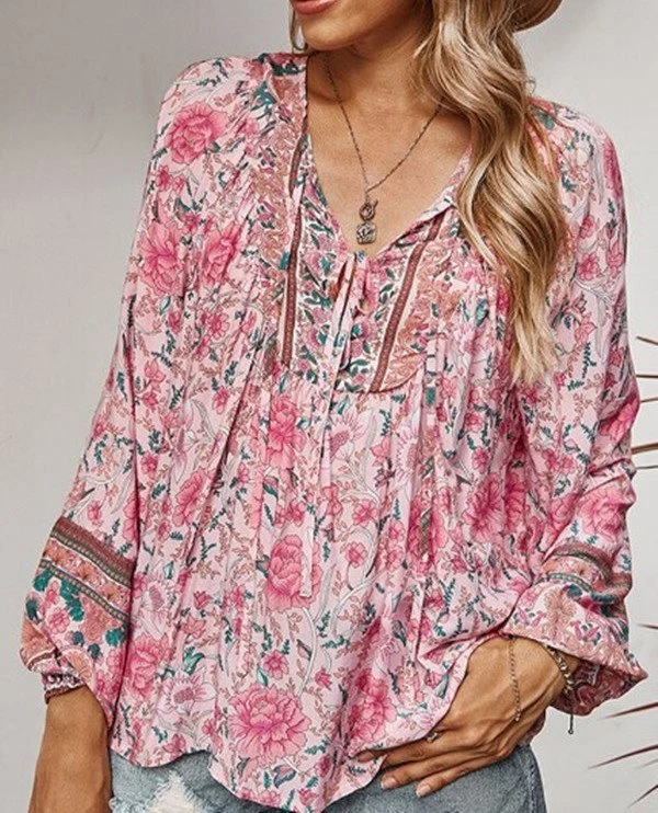 Damen Boho-Bluse mit floralem Print, V‑Ausschnitt mit Bindeband und Plissée-Details Nord Taschen