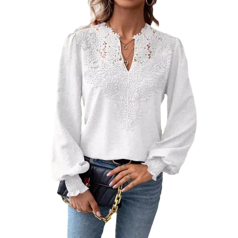 Damen Bluse mit Spitzen‑Plastron, V‑Ausschnitt und ballonartigen Ärmeln Nord Taschen