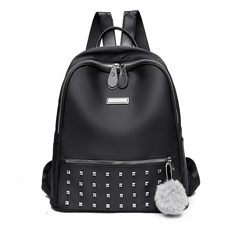 Damen modischer Rucksack mit Nieten und Pom-Pom Nord Taschen