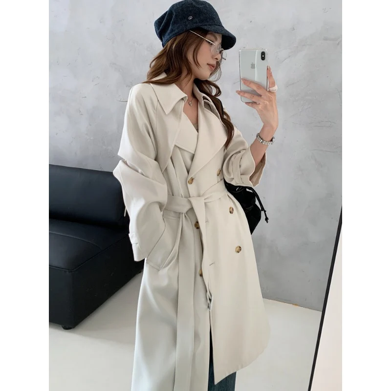 Damen Kastenförmiger Midilanger Trenchcoat mit weichem Fall und verstellbaren Manschetten Nord Taschen