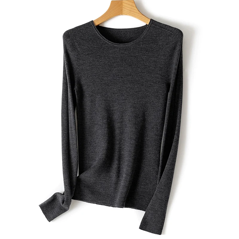 Damen Feiner Feinstrickpullover mit Rundhalsausschnitt und figurnaher Silhouette Nord Taschen