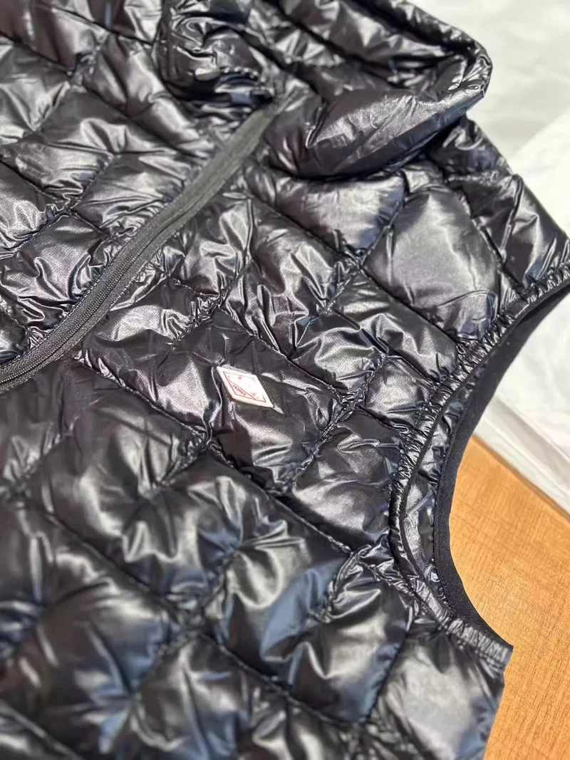 Damen Stilvolle Steppjacke mit hohem Kragen Nord Taschen
