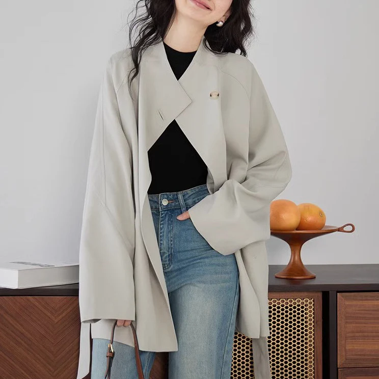 Damen Weit geschnittene Jacke mit modernen Details Nord Taschen
