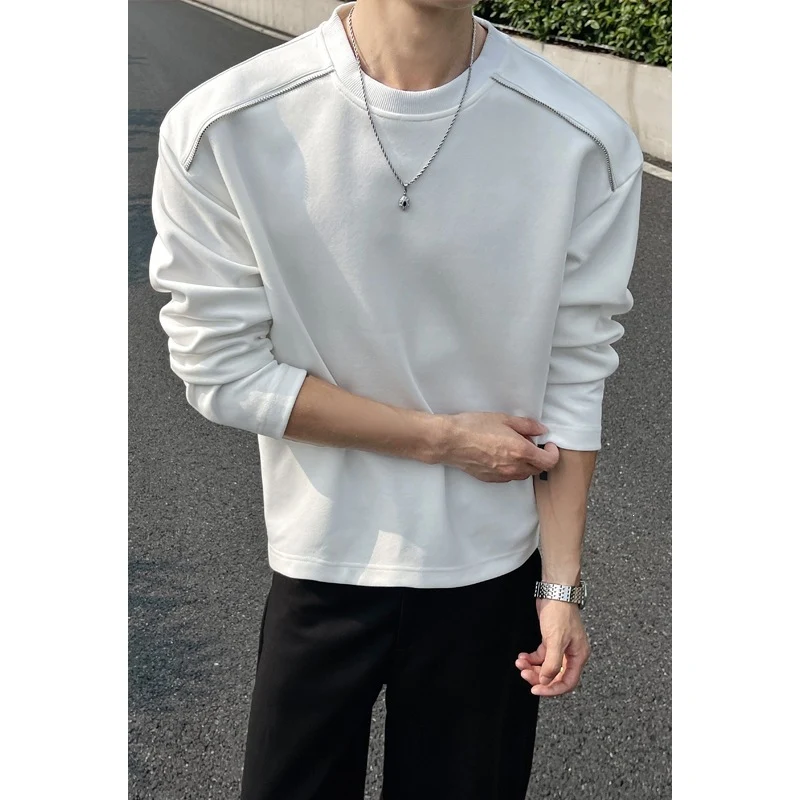 Herren Oversize-Rundhals-Sweatshirt mit überschnittener Schulter und dekorativen Steppnähten Nord Taschen
