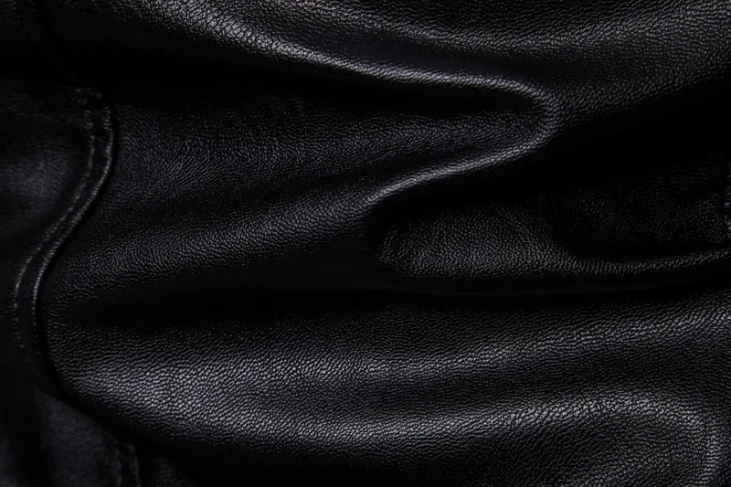 Herren Slim-Fit Lederoptik-Jacke mit Stehkragen, Ziernähten und durchgehendem Reißverschluss Nord Taschen