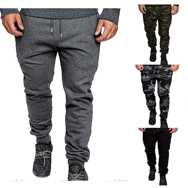 Herren Tapered Sweatpants aus Baumwollmix mit elastischem Bund, Tunnelzug und gerippten Bündchen Nord Taschen