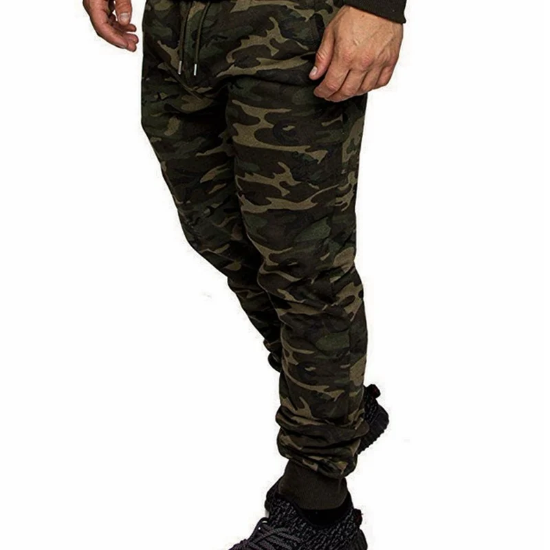 Herren Tapered Sweatpants aus Baumwollmix mit elastischem Bund, Tunnelzug und gerippten Bündchen Nord Taschen