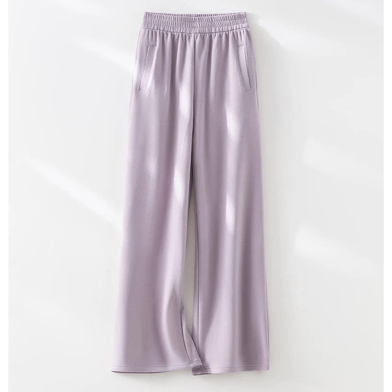 Damen Cropped Kapuzenjacke mit Reißverschluss und konturierten Eingrifftaschen Nord Taschen