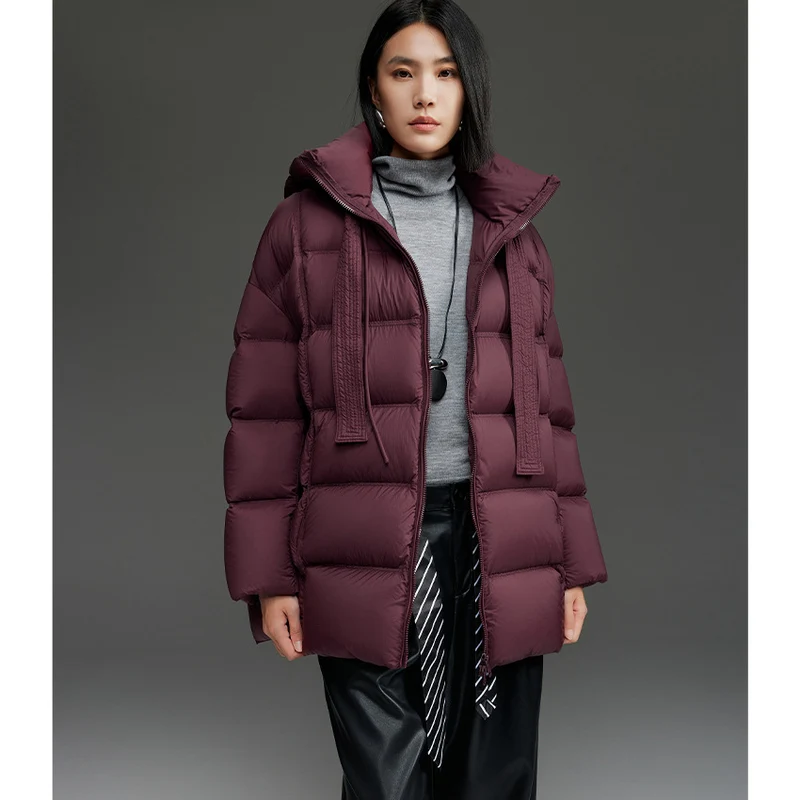 Damen Boxy-Steppjacke mit übergroßem Thermokragen und dekorativen Kordel-Details Nord Taschen