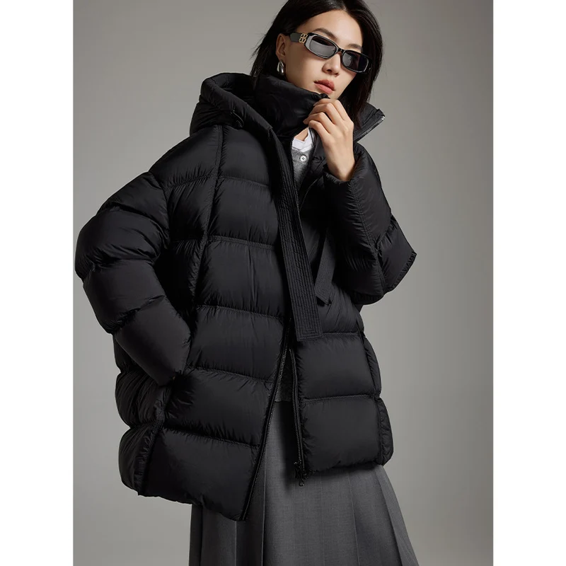 Damen Boxy-Steppjacke mit übergroßem Thermokragen und dekorativen Kordel-Details Nord Taschen