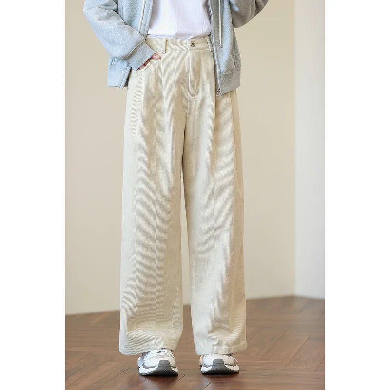 Damen Weit geschnittene Cordhose Nord Taschen