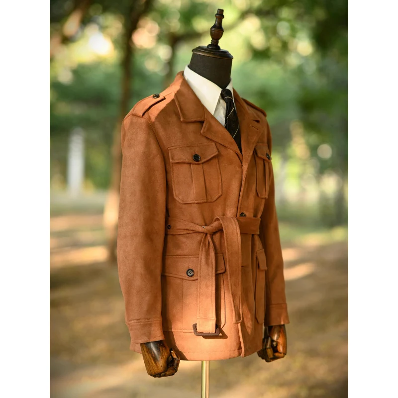 Herren Veloursleder-Safari-Jacke mit Taillengürtel und Pattentaschen Nord Taschen