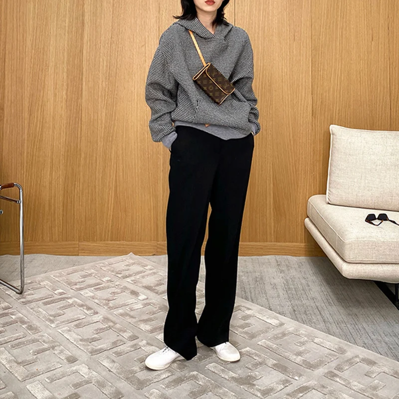 Damen Oversized Sweatjacke mit Kapuze und modernem Houndstooth-Muster Nord Taschen