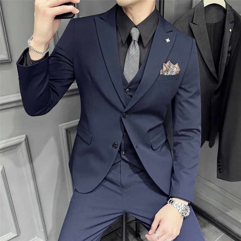 Herren Slim-Fit Businessanzug mit Weste, schmalem Revers und feiner Struktur Nord Taschen