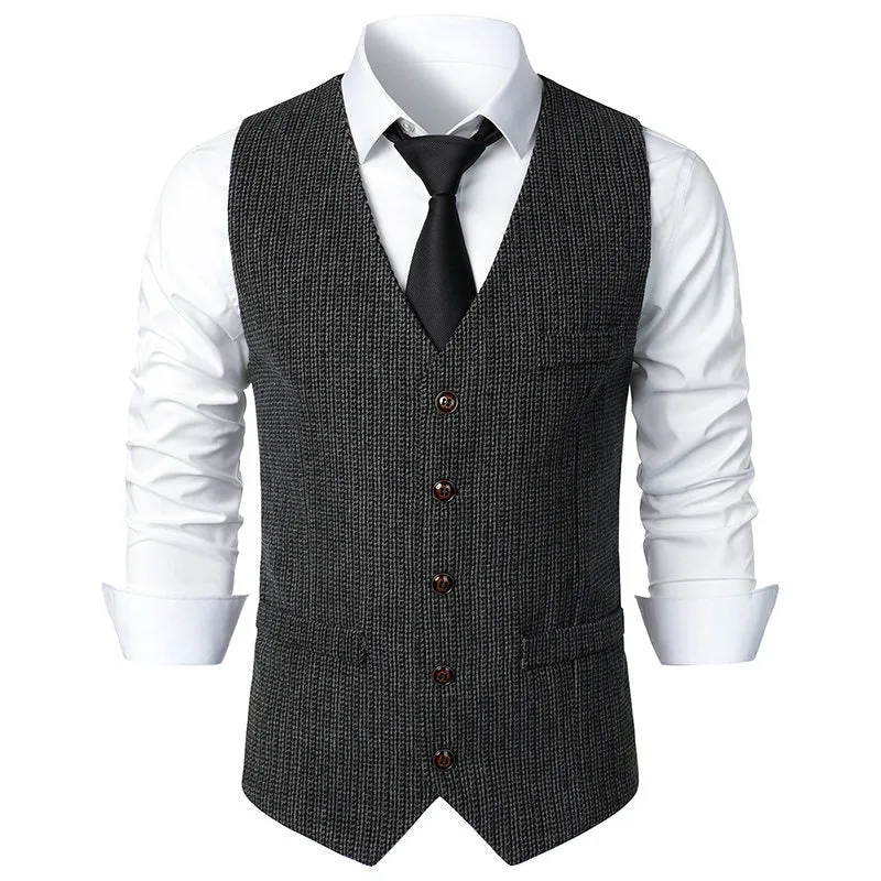 Herren Taillierte Strickweste mit V‑Ausschnitt und durchgehender Knopfleiste Nord Taschen