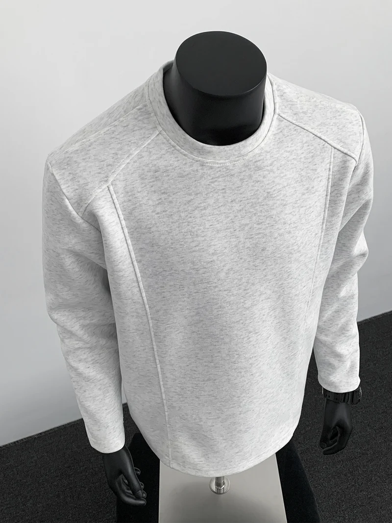 Herren Sweatshirt mit strukturierten Nahtdetails und Rundhalsausschnitt Nord Taschen