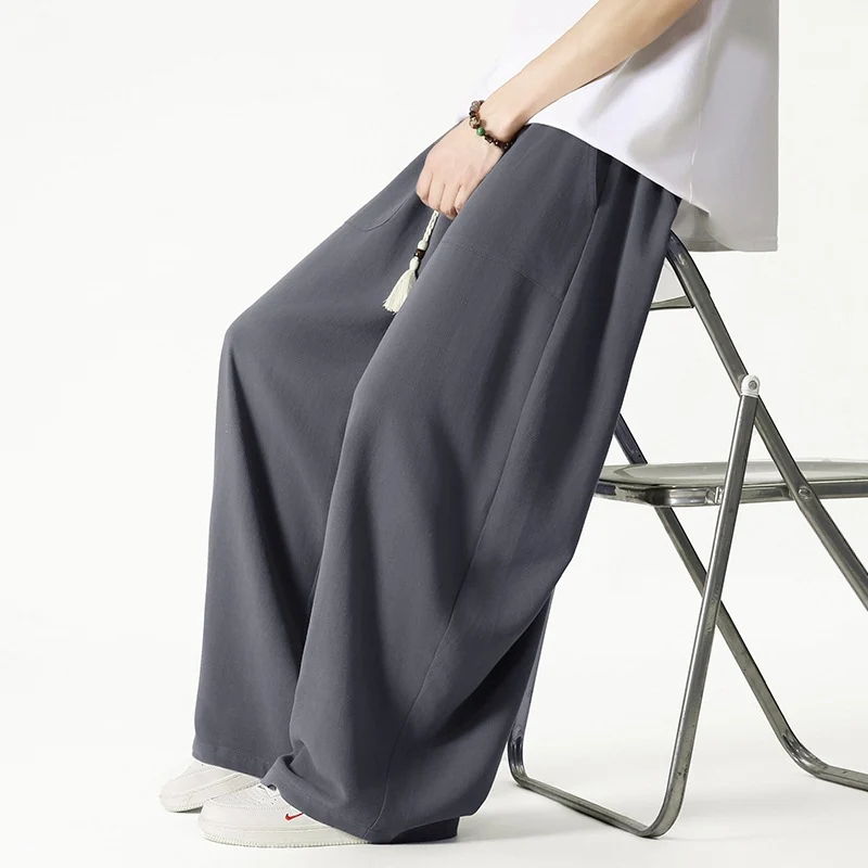 Herren Weit geschnittene Lounge-Hose mit Quasten-Kordel, elastischem Bund und aufgesetzten Taschen Nord Taschen