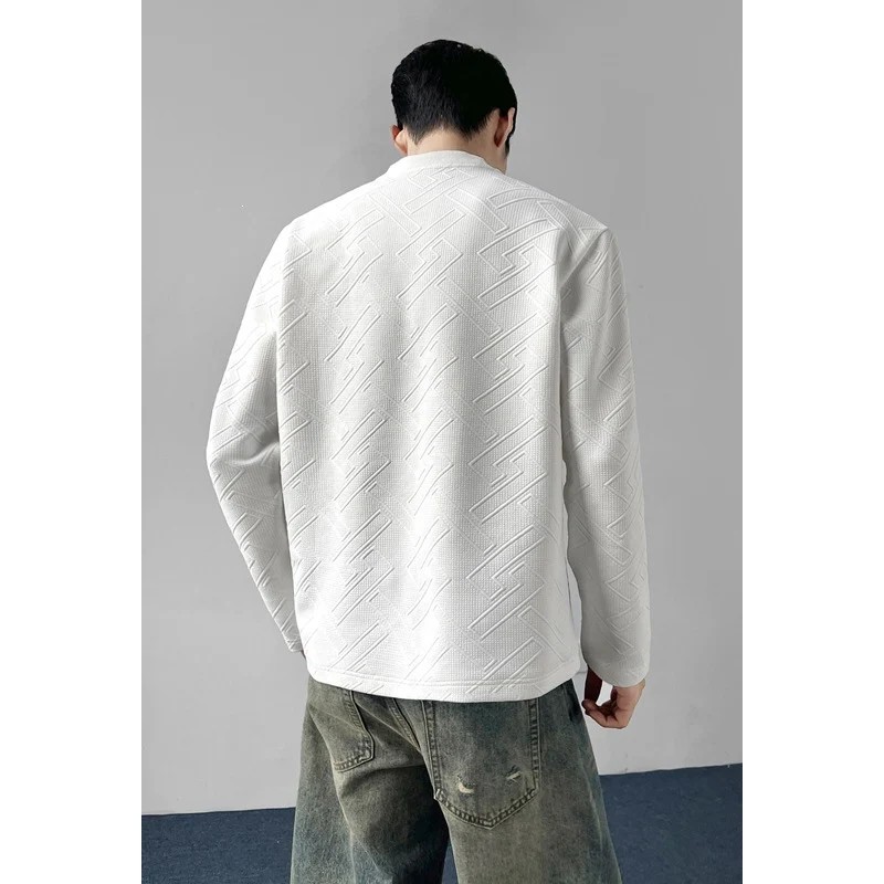 Herren Strukturiertes Langarmshirt mit Stehkragen und geometrischem Reliefmuster Nord Taschen