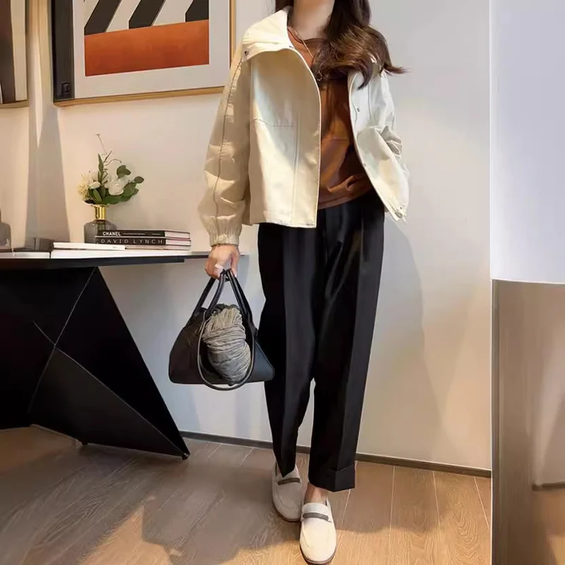 Damen Modische Übergangsjacke mit praktischen Taschen Nord Taschen