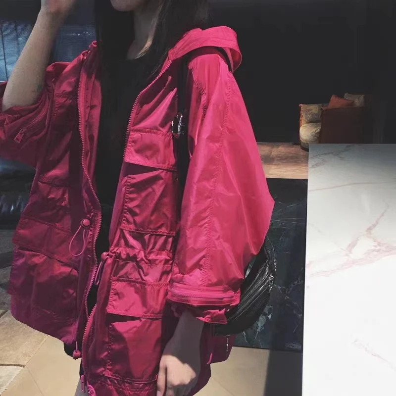 Damen Modische Übergangsjacke mit Kapuze und praktischen Taschen Nord Taschen