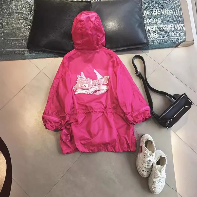 Damen Modische Übergangsjacke mit Kapuze und praktischen Taschen Nord Taschen