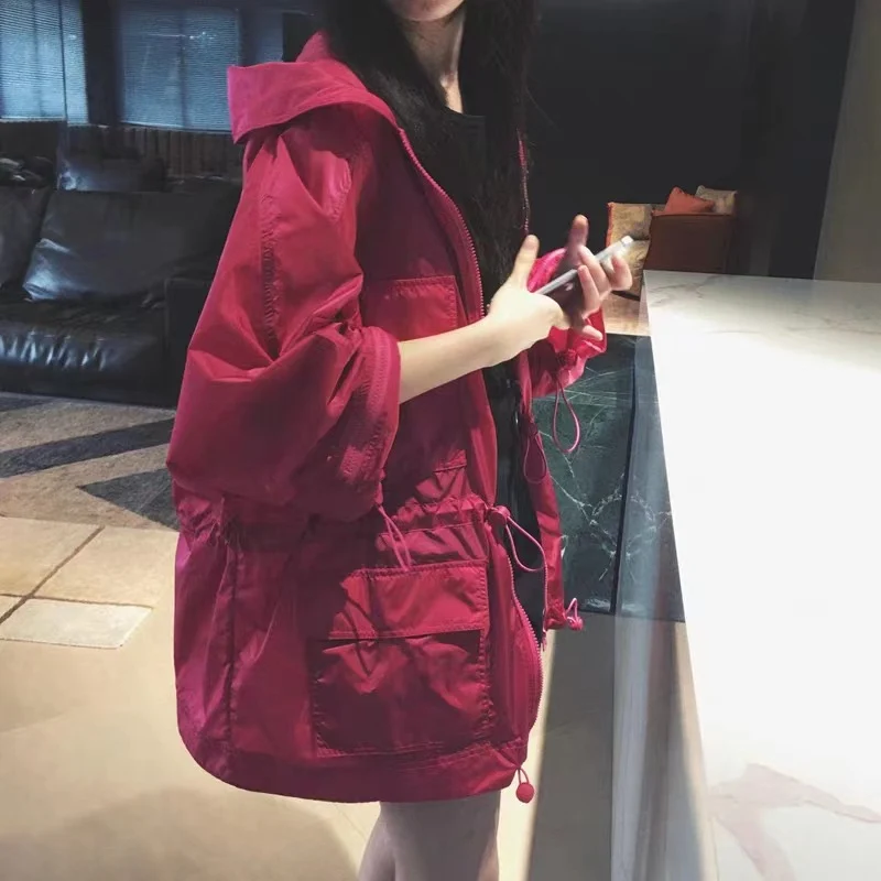 Damen Modische Übergangsjacke mit Kapuze und praktischen Taschen Nord Taschen