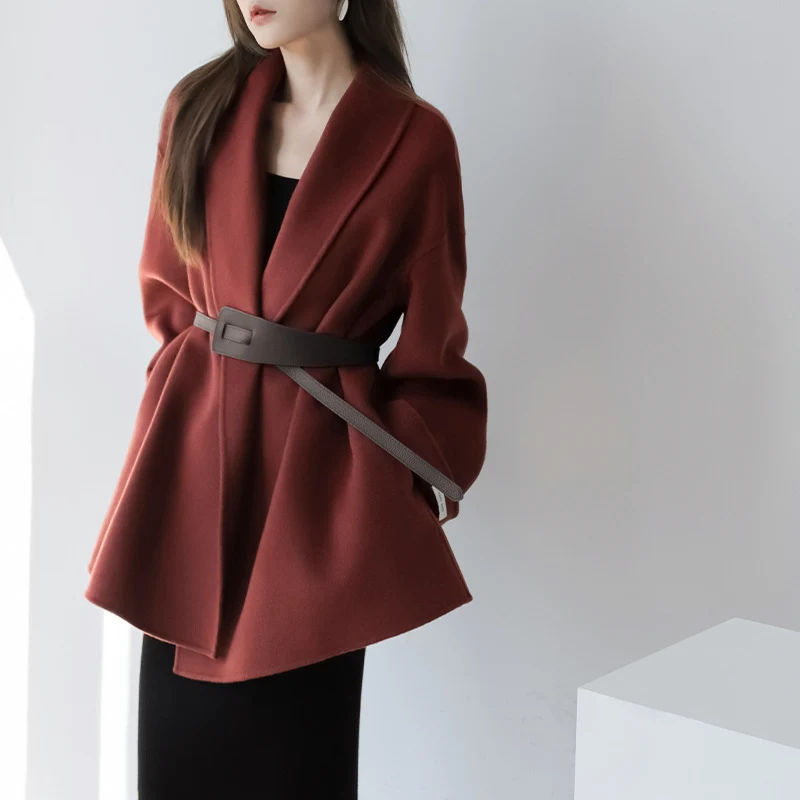 Damen Modischer und eleganter Mantel mit Gürtel Nord Taschen