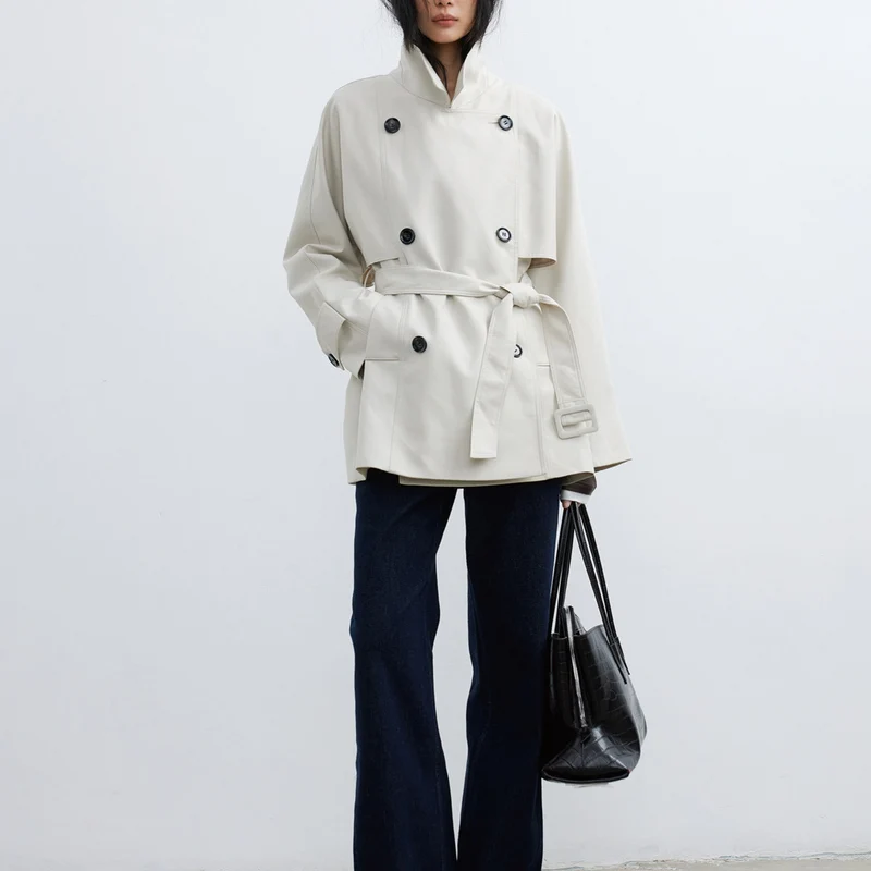 Damen Modischer Trenchcoat mit Taillengürtel und großen Taschen Nord Taschen