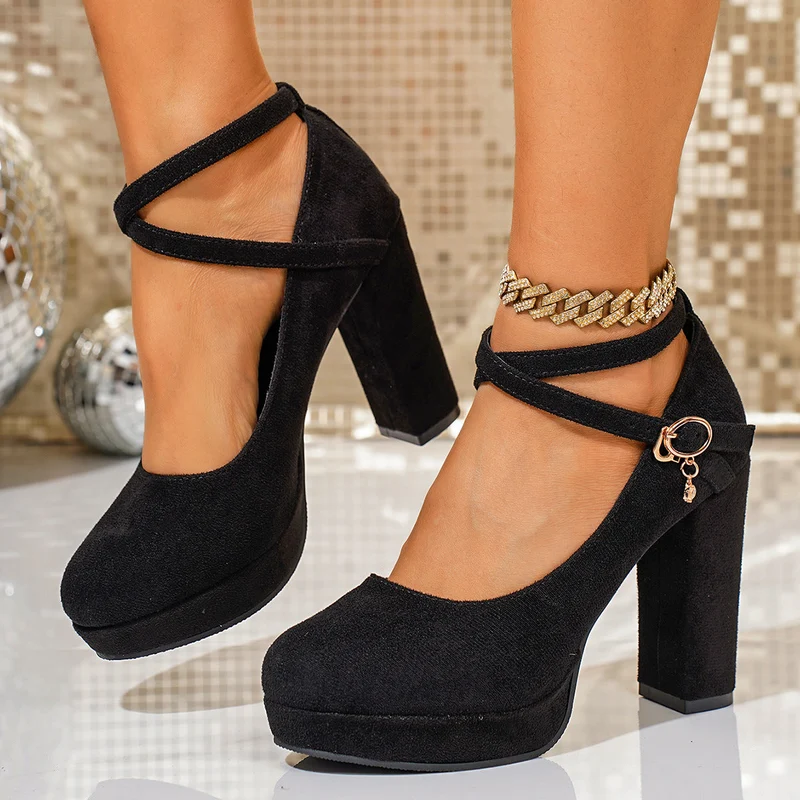 Damen Plateau-Pumps mit geflochtenem Riemen - Vittorelli