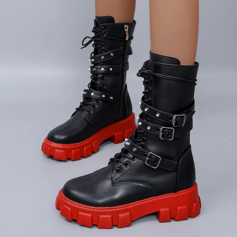 Damen Plateau-Bikerstiefel mit dreifacher Zierschnalle und massiver Profilsohle Nord Taschen