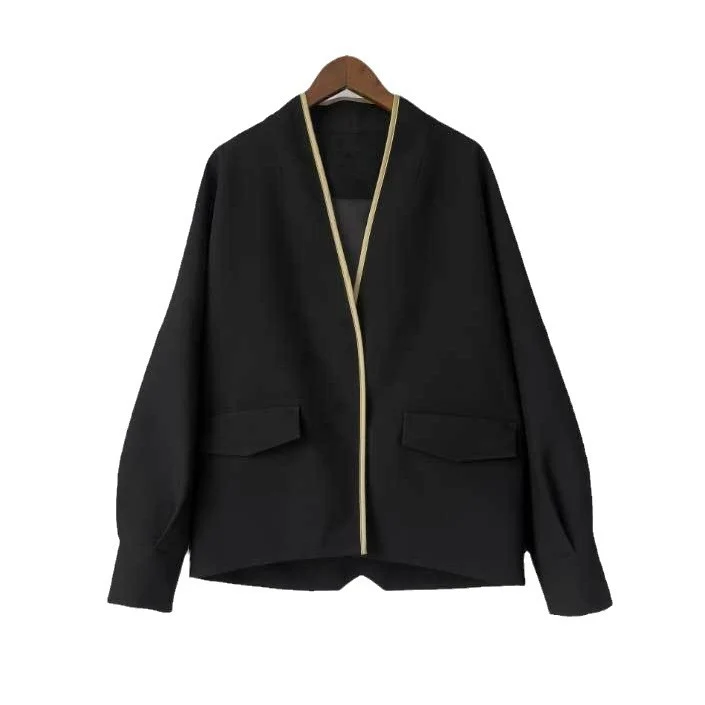 Damen Modische Blazerjacke mit eleganter Paspel Nord Taschen