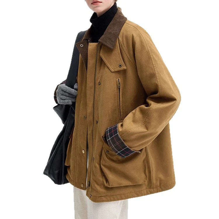 Damen Modische Übergangsjacke aus weichem Material mit Karomuster Nord Taschen
