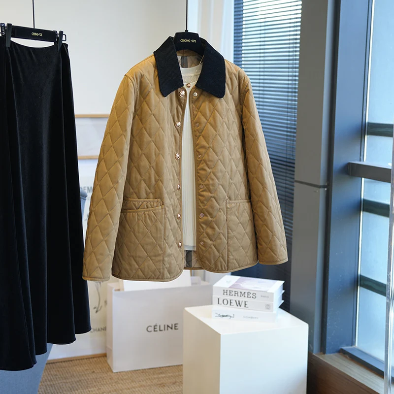Damen Modische Steppjacke mit klassischem Kragen Nord Taschen