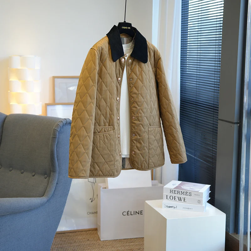Damen Modische Steppjacke mit klassischem Kragen Nord Taschen