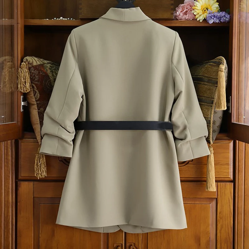 Damen Moderner Blazer mit Taillengürtel Nord Taschen