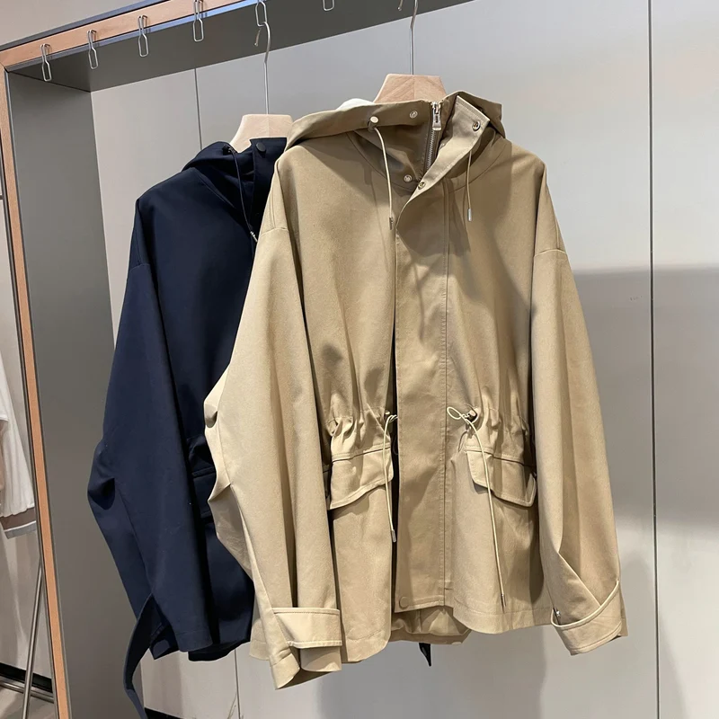 Damen Moderne Utility-Jacke mit hohem Kragen Nord Taschen