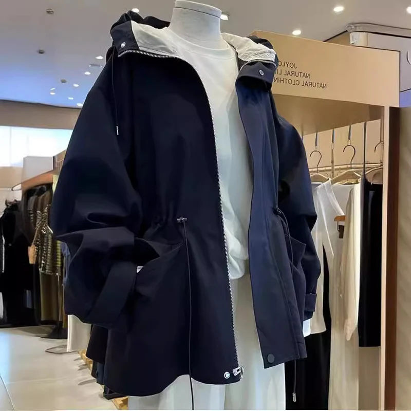 Damen Moderne Utility-Jacke mit hohem Kragen Nord Taschen