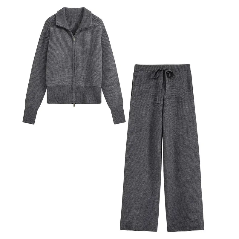 Damen Strick‑Lounge‑Set mit Stehkragen‑Zipperjacke und weiter Bundhose Nord Taschen