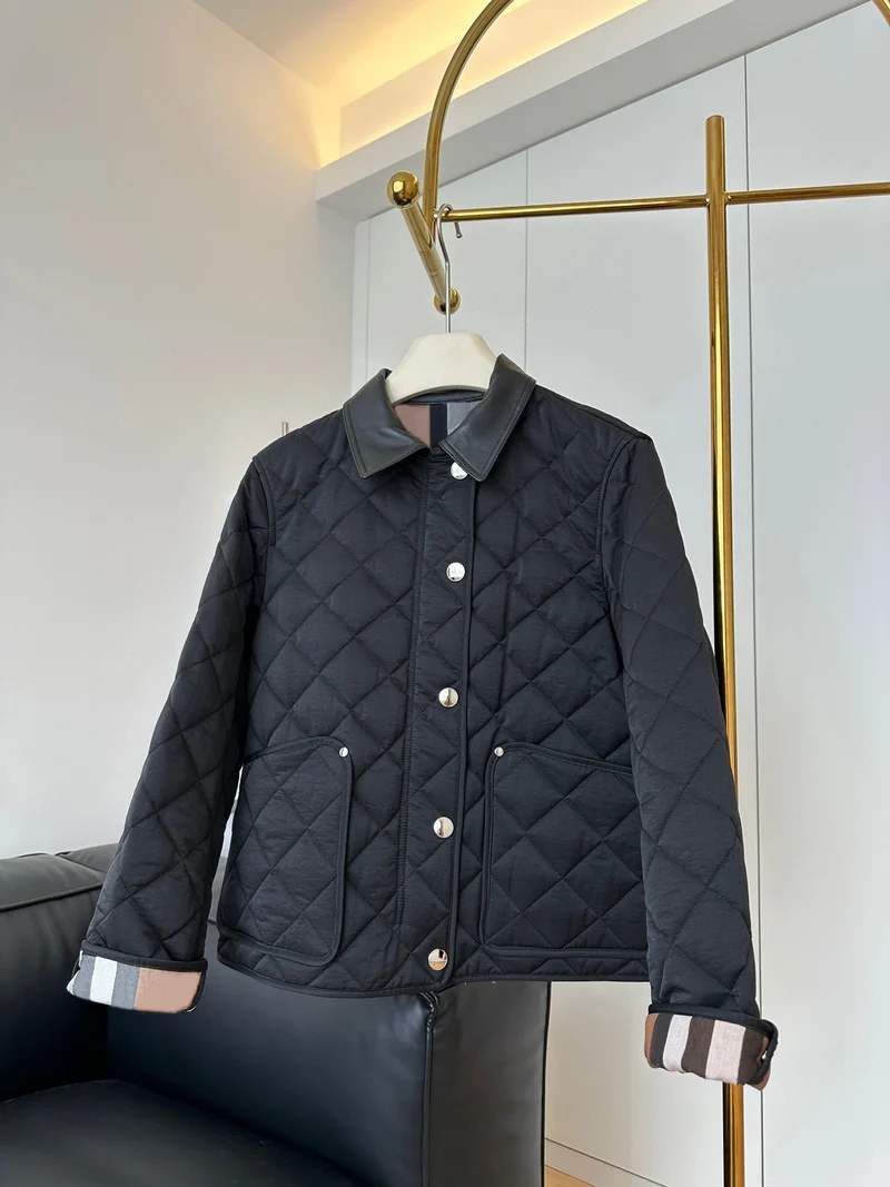 Damen Modische Steppjacke mit eleganter Lederkragen Nord Taschen