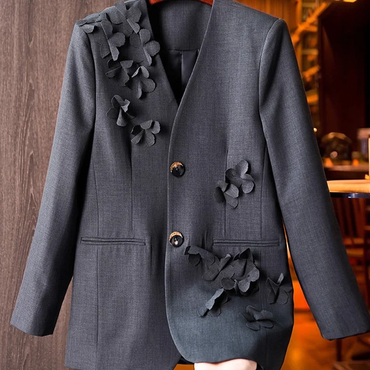 Damen Modischer Blazer mit 3D-Blüten-Details Nord Taschen