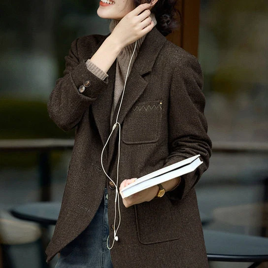 Damen Modern geschnittener Blazer mit strukturiertem Stoff Nord Taschen