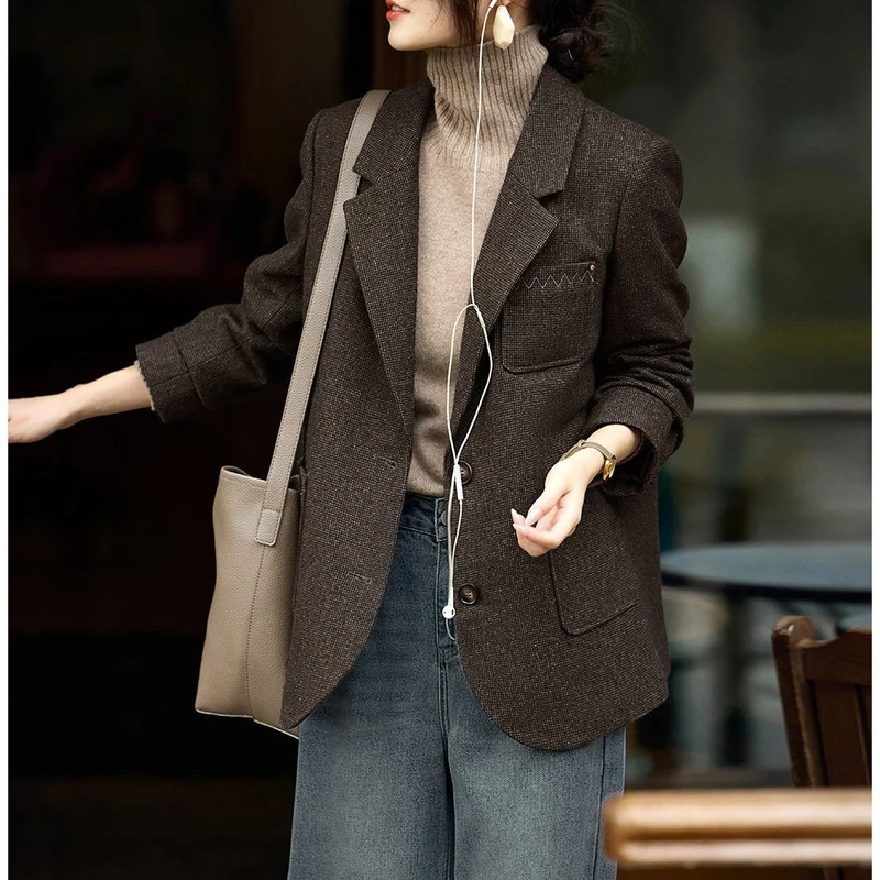 Damen Modern geschnittener Blazer mit strukturiertem Stoff Nord Taschen