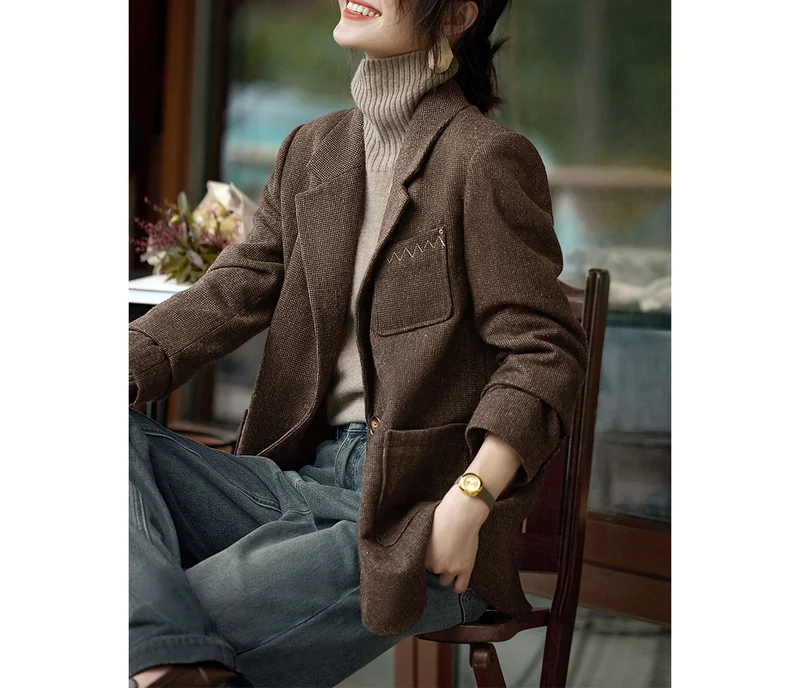 Damen Modern geschnittener Blazer mit strukturiertem Stoff Nord Taschen