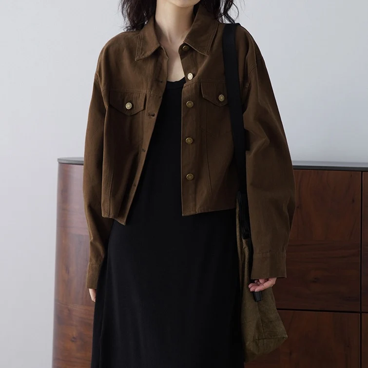 Damen Modische Oversized-Jacke mit Knöpfen und praktischen Taschen Nord Taschen