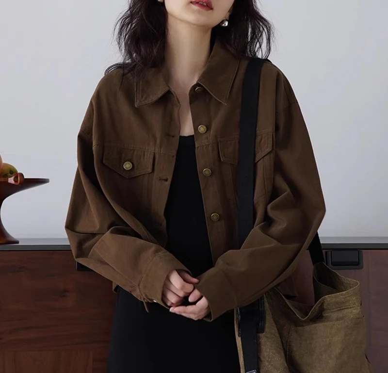Damen Modische Oversized-Jacke mit Knöpfen und praktischen Taschen Nord Taschen